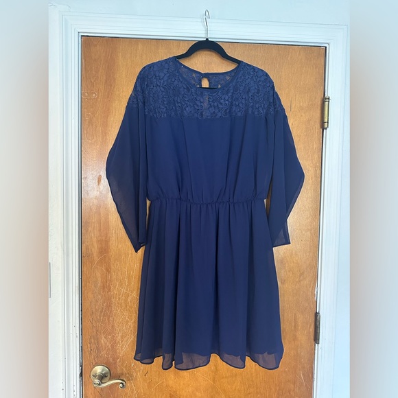 ASOS CURVE Navy blue dress size US 16 lace - Picture 1 of 6